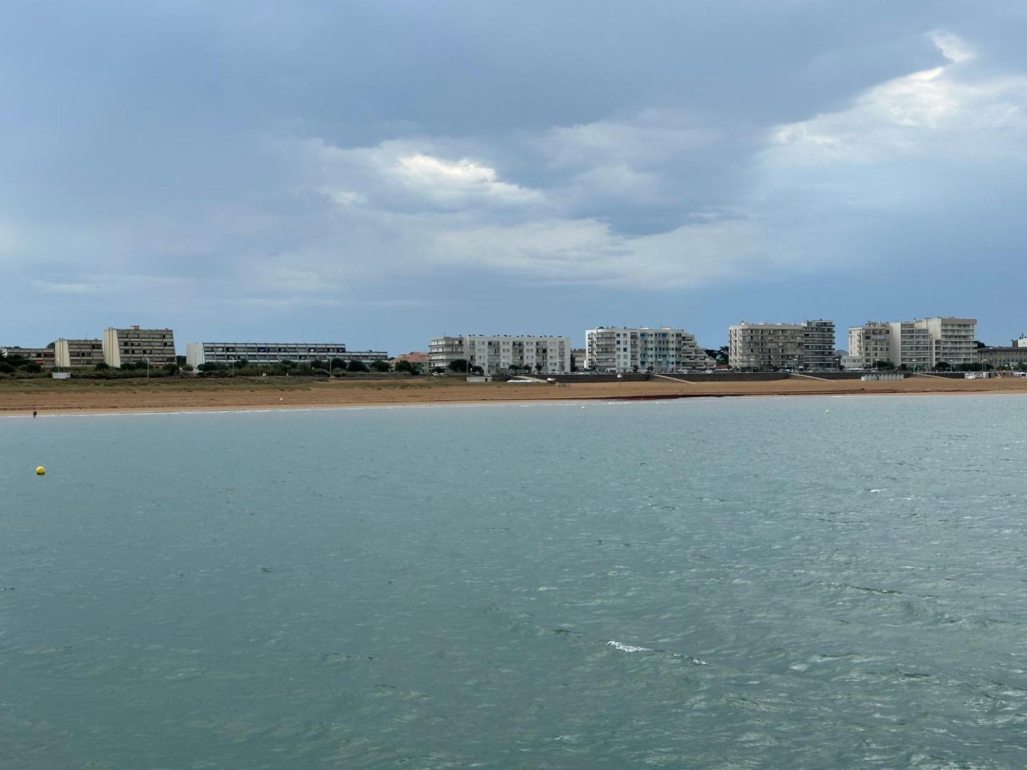 Bord De Mer Vue Panoramique Avec Parking Prive サン・ジャン·ド・モン エクステリア 写真